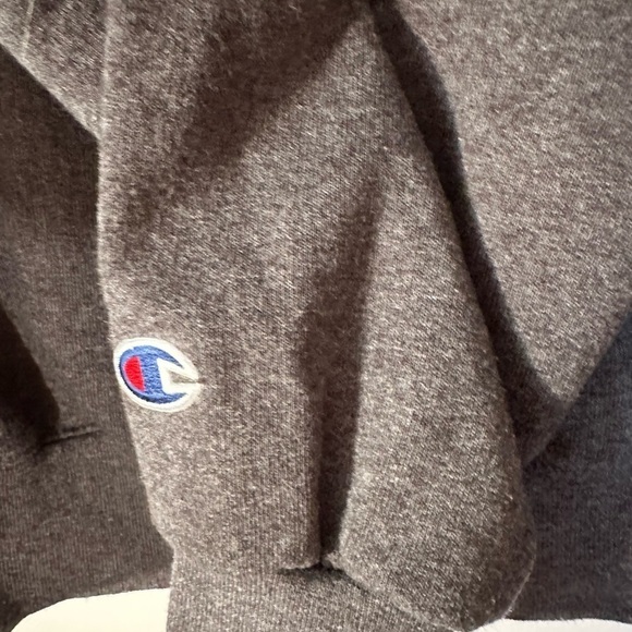 Champion UCF knights pullover hooded sweatshirt grey with knight logo on front - Picture 4 of 5